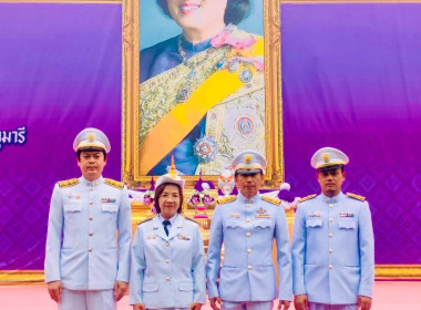 เข้าร่วมพิธีถวายพระพรชัยมงคลและพิธีทำบุญตักบาตรถวายพระราชกุศล เนื่องในโอกาสวันคล้ายวันพระราชสมภพในสมเด็จพระกนิษฐาธิราชเจ้า กรมสมเด็จพระเทพรัตนราชสุดาฯ สยามบรมราชกุมารี ... พารามิเตอร์รูปภาพ 6